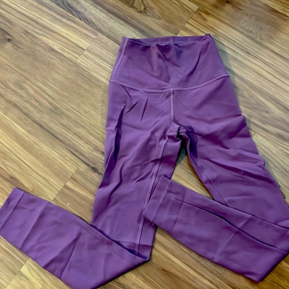 lululemon Pants - Lululemon leggings